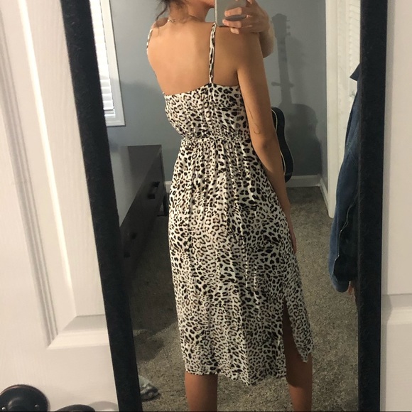 cheetah print dress with slit ! - Picture 3 of 3